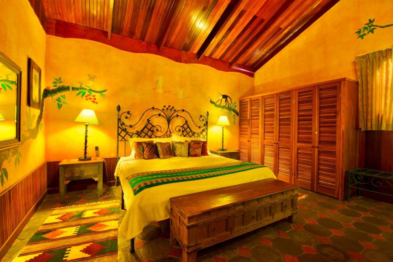 Hotel La Mansion Inn Arenal นวยโว อาเรนัล ภายนอก รูปภาพ