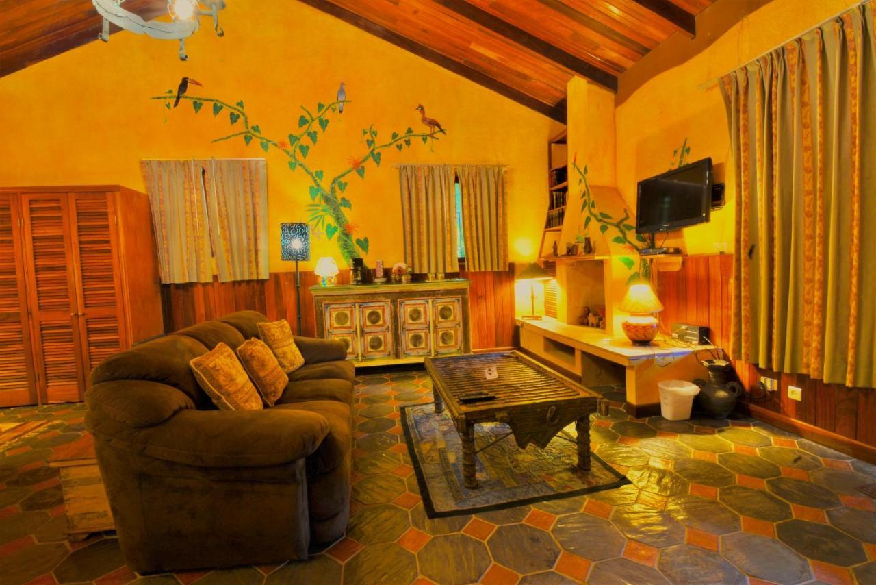 Hotel La Mansion Inn Arenal นวยโว อาเรนัล ภายนอก รูปภาพ