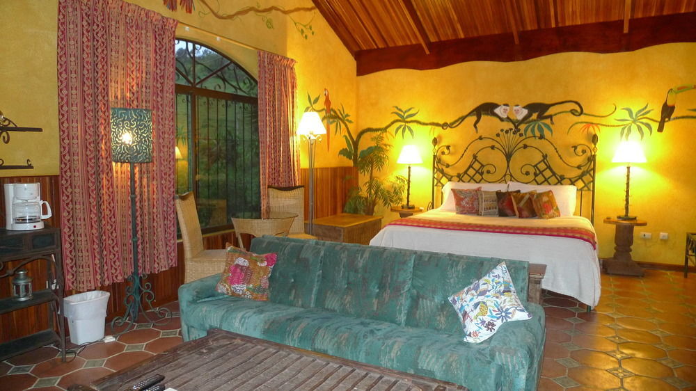 Hotel La Mansion Inn Arenal นวยโว อาเรนัล ภายนอก รูปภาพ